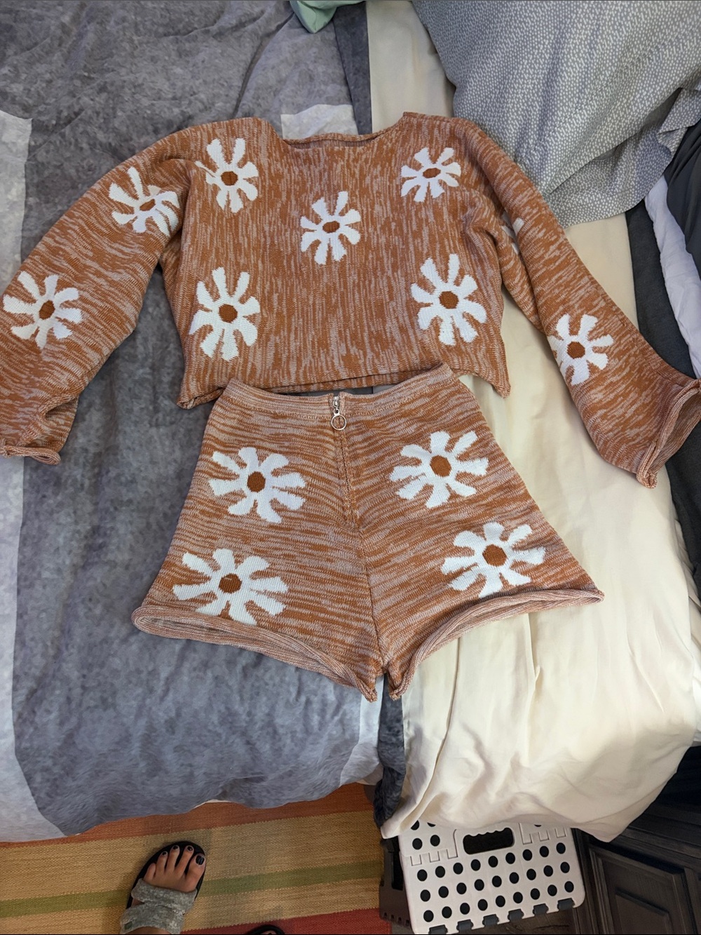 Rust Floral Daisy Knitted short sets
